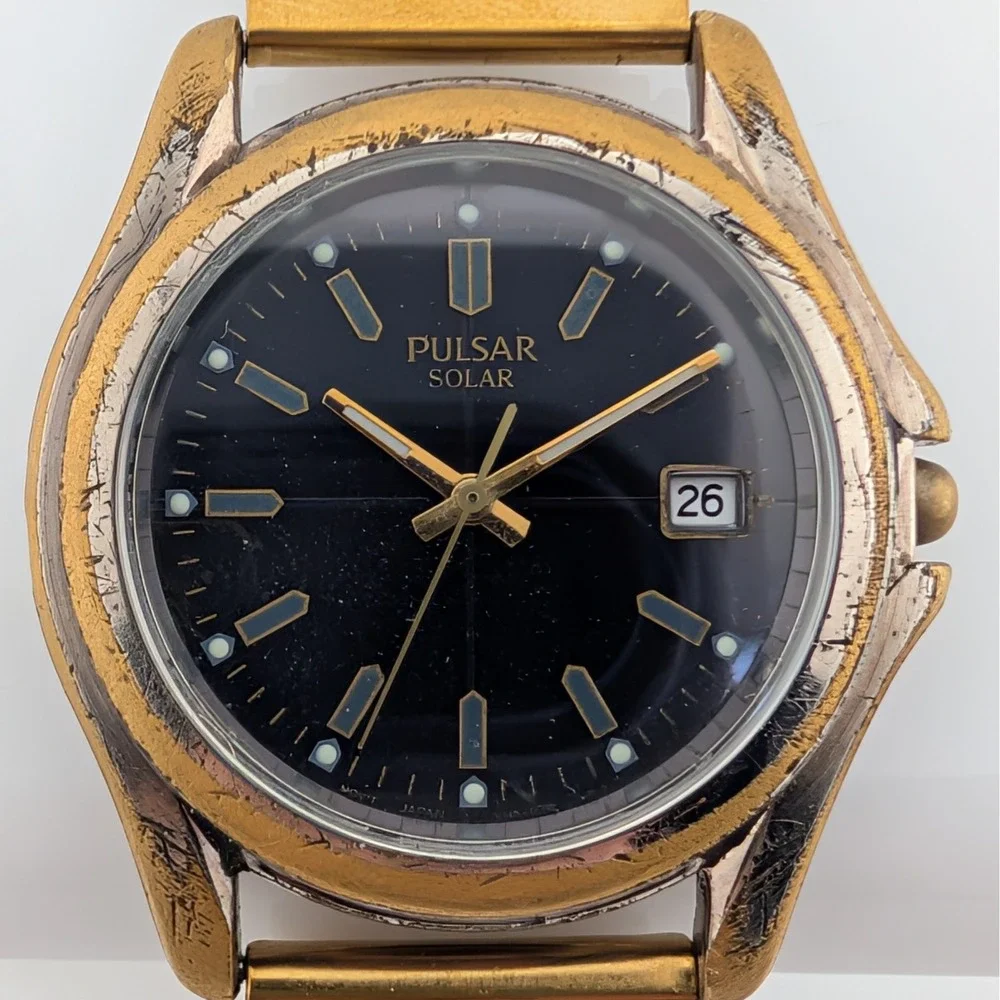 Pulsar vintage solar